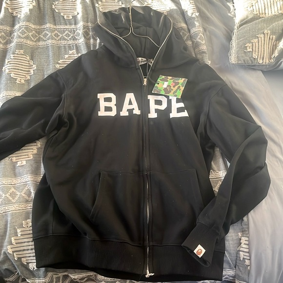 Bape zip up black Camo